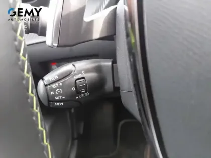 Photo 30 Peugeot 208 Gén. II Ph1 NG GT 5