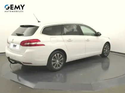 Photo 17 Peugeot 308  SW PureTech 130ch S&S EAT8