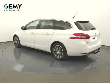 Photo 6 Peugeot 308  SW PureTech 130ch S&S EAT8