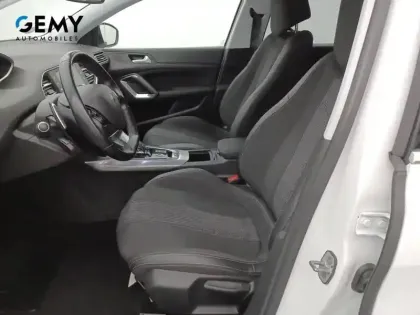 Photo 8 Peugeot 308  SW PureTech 130ch S&S EAT8