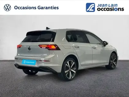 Photo 49 Volkswagen Golf  1.5 eHybrid 204 DSG6