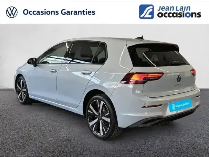 Photo 10 Volkswagen Golf  1.5 eHybrid 204 DSG6