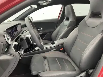 Photo 51 Mercedes Classe A  200 d 8G-DCT