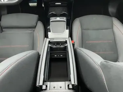 Photo 63 Mercedes Classe A  200 d 8G-DCT