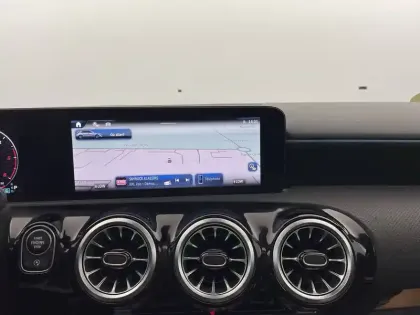 Photo 94 Mercedes Classe A  200 d 8G-DCT