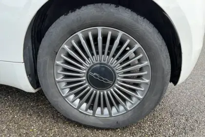 Photo 12 Fiat 500  e 118 ch