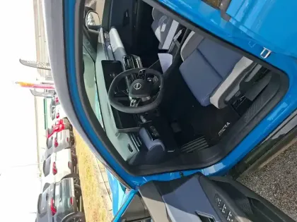 Photo 8 Nissan Micra Electrique 52kWh 150ch