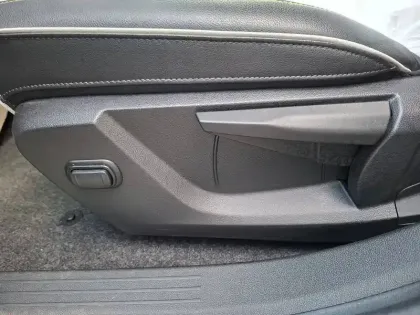 Photo 52 Renault Megane  E-Tech EV60 220 ch super charge