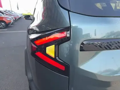 Photo 13 Dacia Bigster  Hybrid 155