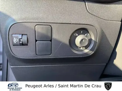 Photo 42 Citroën C3 Gén. III Ph2 Shine Business 5