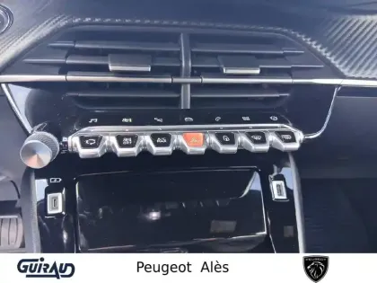 Photo 17 Peugeot 2008  BlueHDi 130 S&S EAT8