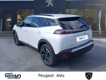 Photo 7 Peugeot 2008  BlueHDi 130 S&S EAT8