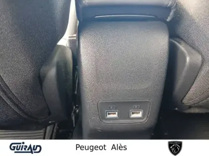 Photo 14 Peugeot 2008  BlueHDi 130 S&S EAT8