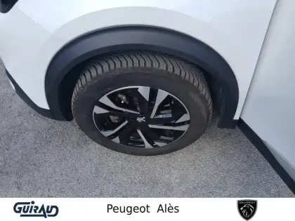 Photo 11 Peugeot 2008  BlueHDi 130 S&S EAT8