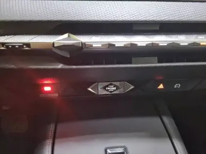Photo 24 DS DS 4  Hybride E-Tense 225 EAT8