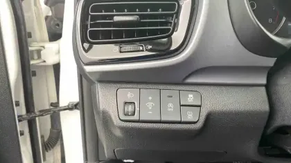Photo 25 Kia Stonic  1.0 T-GDi 120 ch MHEV iBVM6
