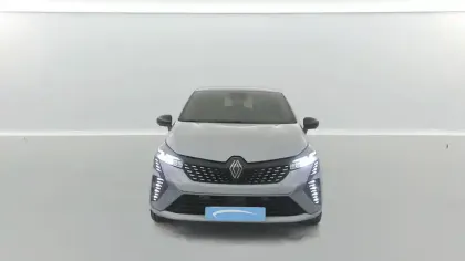 Photo 24 Renault Clio  E-Tech full hybrid 145