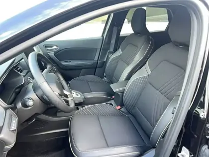 Photo 7 Renault Symbioz  E-Tech full hybrid 145