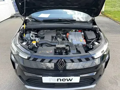 Photo 19 Renault Symbioz  E-Tech full hybrid 145