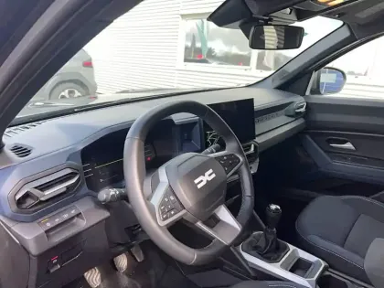 Photo 33 Dacia Duster  Mild Hybrid 130