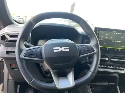 Photo 38 Dacia Duster  Mild Hybrid 130