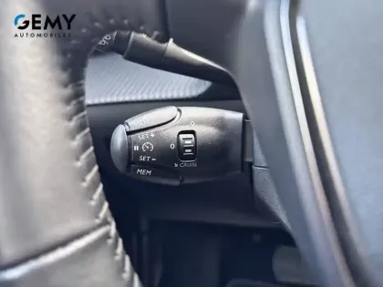 Photo 21 Peugeot 208  Electrique 50 kWh 136ch