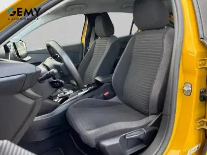 Photo 8 Peugeot 208  Electrique 50 kWh 136ch