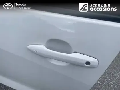 Photo 18 Toyota Yaris  Hybride 116h