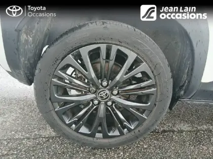 Photo 8 Toyota Yaris  Cross Hybride 116h AWD-i