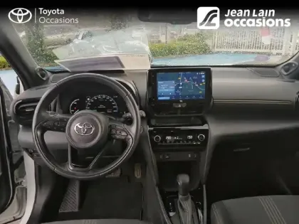 Photo 17 Toyota Yaris  Cross Hybride 116h AWD-i