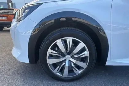 Photo 8 Peugeot 208 Gén. II Ph1 NG Active Pack 5