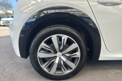 Photo 10 Peugeot 208 Gén. II Ph1 NG Active Pack 5