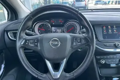 Photo 62 Opel Astra  Sports Tourer 1.6 CDTI 110 ch Business