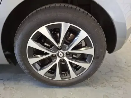 Photo 21 Renault Clio  TCe 90