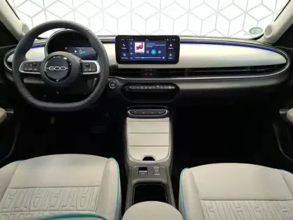 Photo 7 Fiat 600 e 156 ch 54 kWh