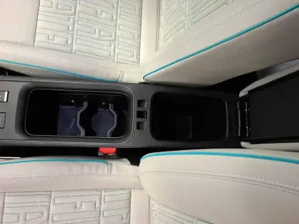 Photo 20 Fiat 600 e 156 ch 54 kWh