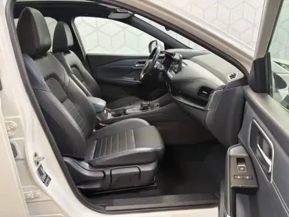 Photo 8 Nissan Qashqai  Mild Hybrid 158 ch Xtronic