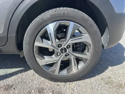 Photo 12 Kia Stonic  1.0 T-GDi 120 ch MHEV DCT7