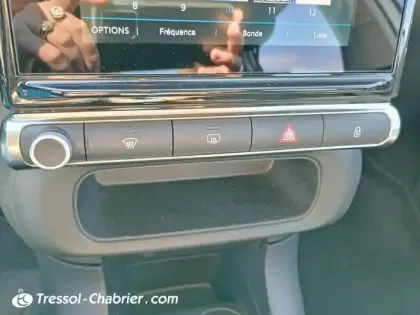 Photo 12 Citroën C3  PureTech 83 S&S BVM5 Shine Business