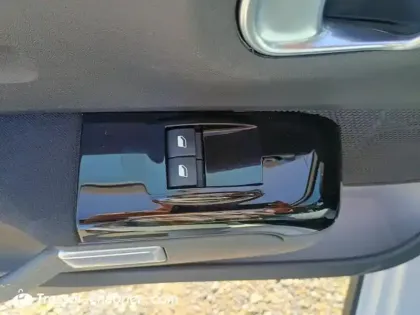 Photo 19 Citroën C3  PureTech 83 S&S BVM5 Shine Business