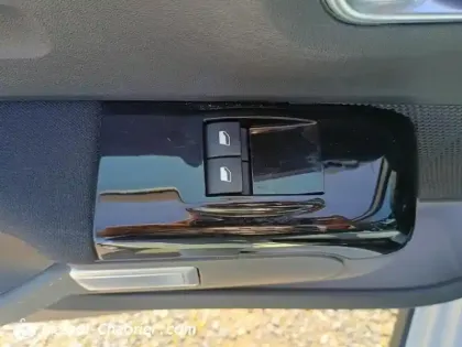 Photo 19 Citroën C3 Gén. III Ph2 Feel Business 5