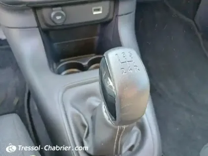 Photo 23 Citroën C3 Gén. III Ph2 Feel Business 5