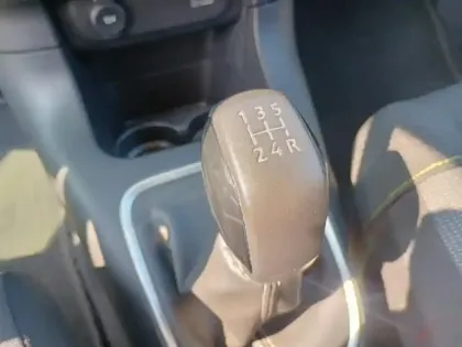 Photo 23 Citroën C3  PureTech 83 S&S BVM5 Shine Business