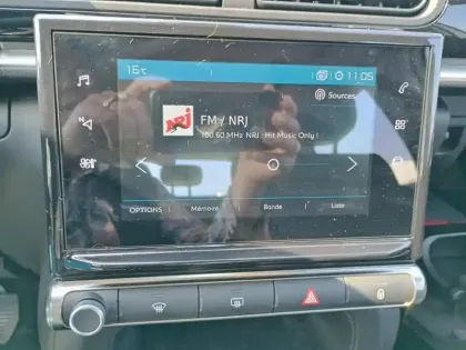 Photo 10 Citroën C3  PureTech 83 S&S BVM5 Shine Business