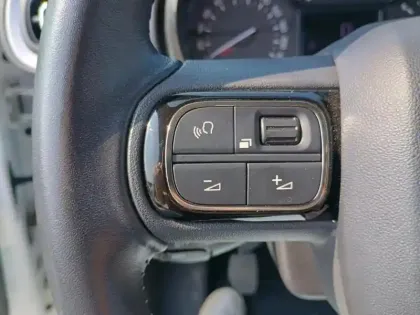 Photo 18 Citroën C3  PureTech 83 S&S BVM5 Shine Business