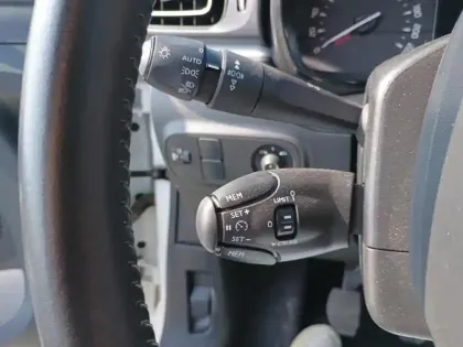 Photo 16 Citroën C3  PureTech 83 S&S BVM5 Shine Business