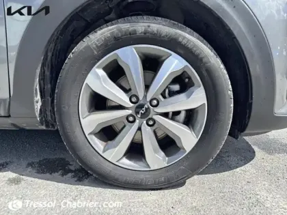 Photo 14 Kia Stonic  1.0 T-GDi 100 ch BVM6 Active