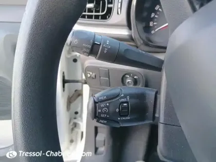 Photo 16 Citroën C3  PureTech 83 S&S BVM5 Feel Business