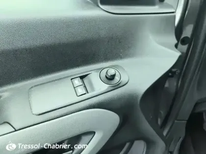 Photo 27 Peugeot Rifter  Standard BlueHDi 100 BVM5 Active