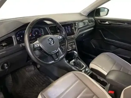 Photo 8 Volkswagen T-roc Gén. I Ph1 Carat Exclusive 5